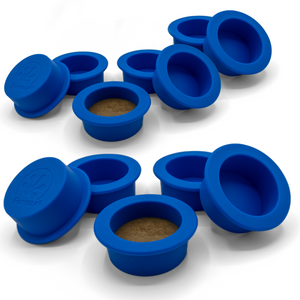 Pangea Large Silicone Gecko Feeding Cups - 12 Pack blue with food.